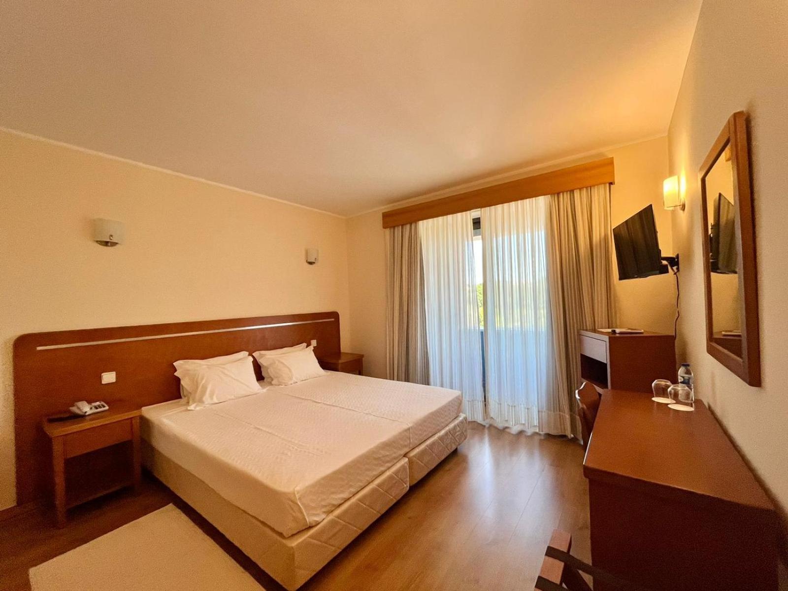 Hotel O Guerreiro Ponte da Barca Extérieur photo