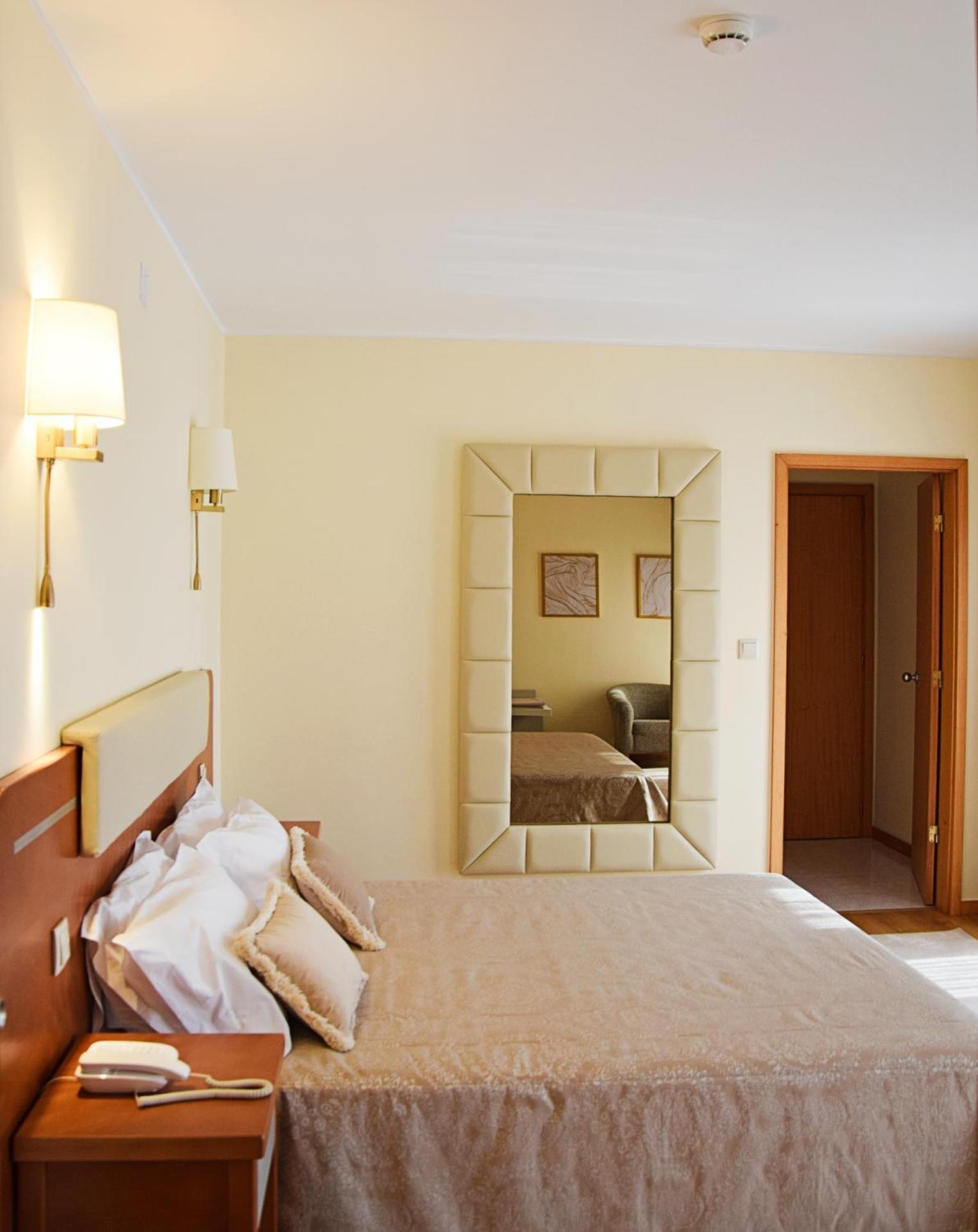Hotel O Guerreiro Ponte da Barca Extérieur photo